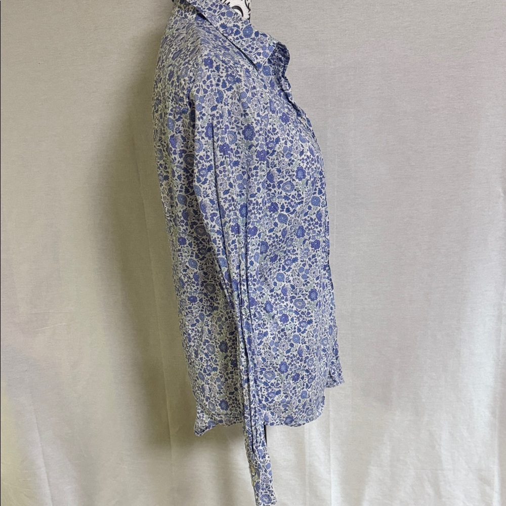 J. Crew made with  Liberty Fabric Blue Floral Women's Button Down Shirt T8 - Picture 5 of 14